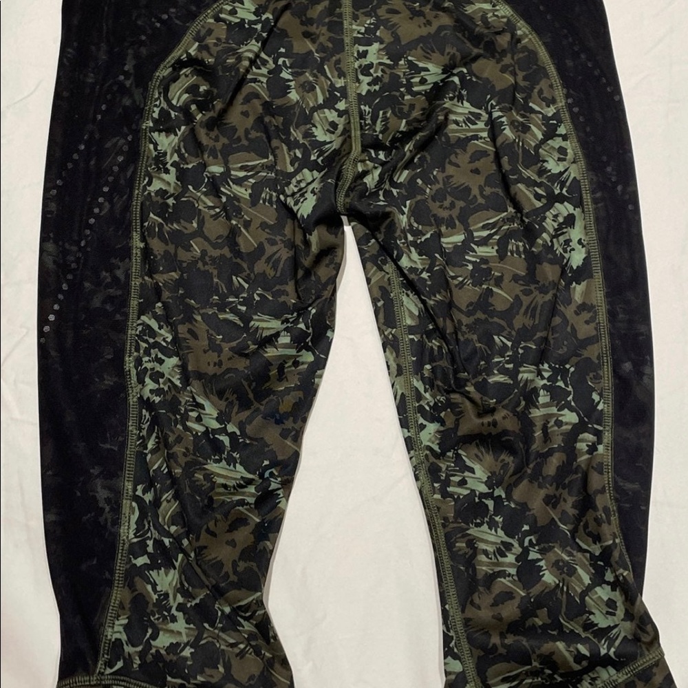 Lululemon athletica crop legging